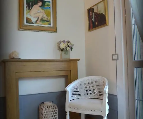Elisabeth House 3*